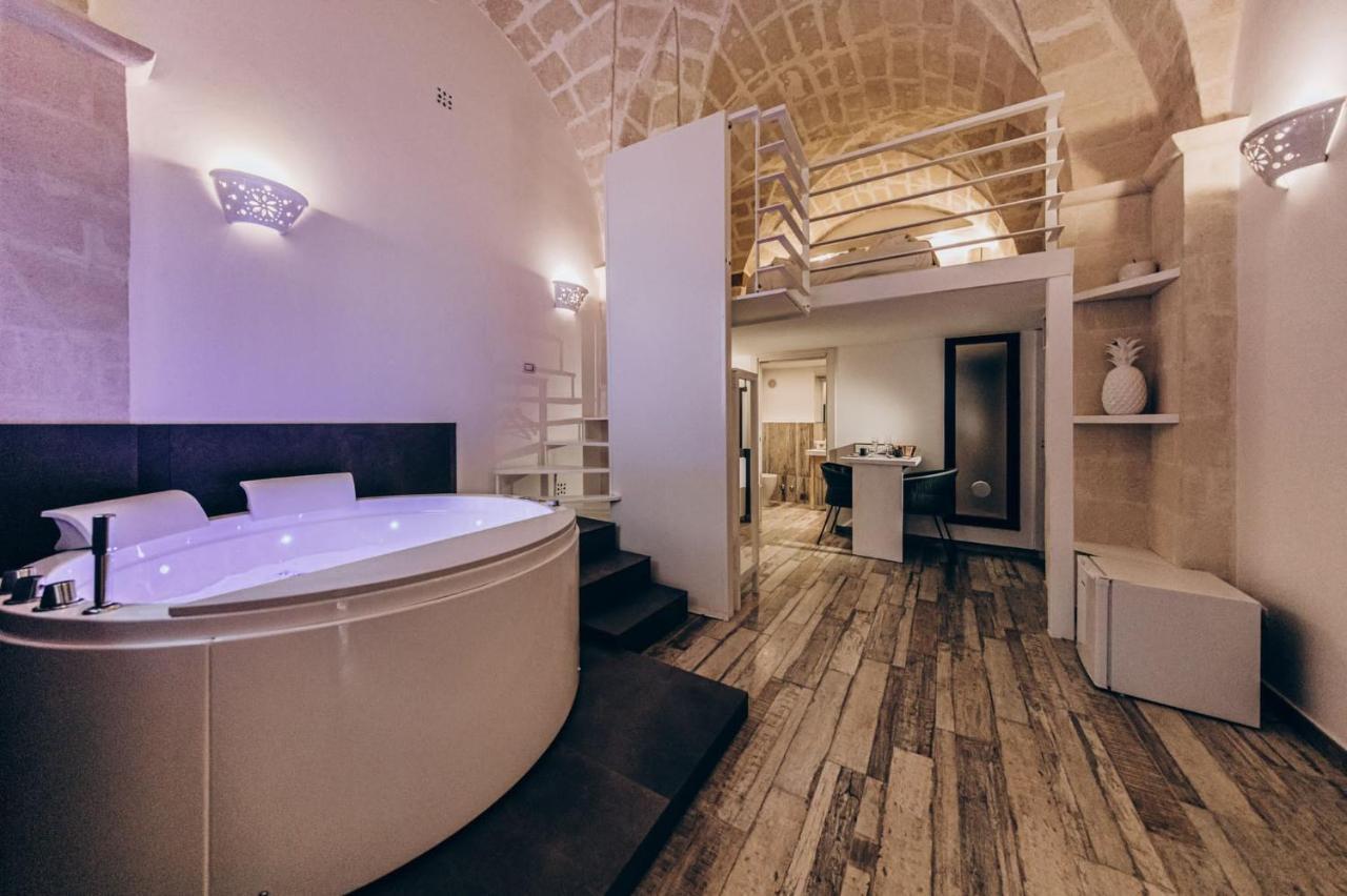 Le Suite Bed Pulsano Bagian luar foto