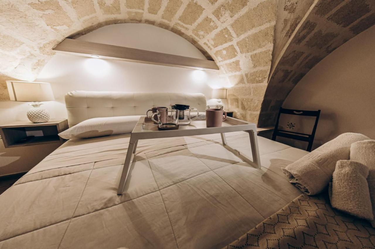Le Suite Bed Pulsano Bagian luar foto