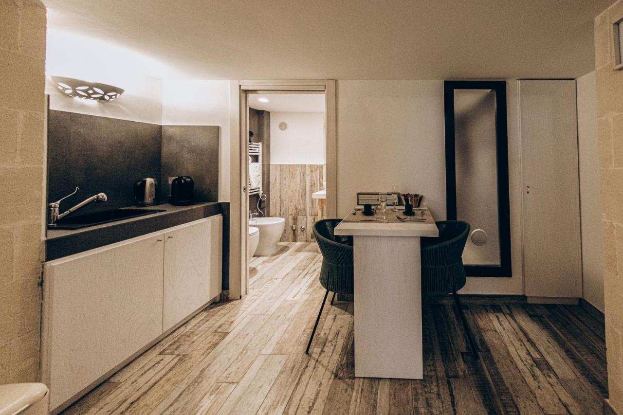 Le Suite Bed Pulsano Bagian luar foto