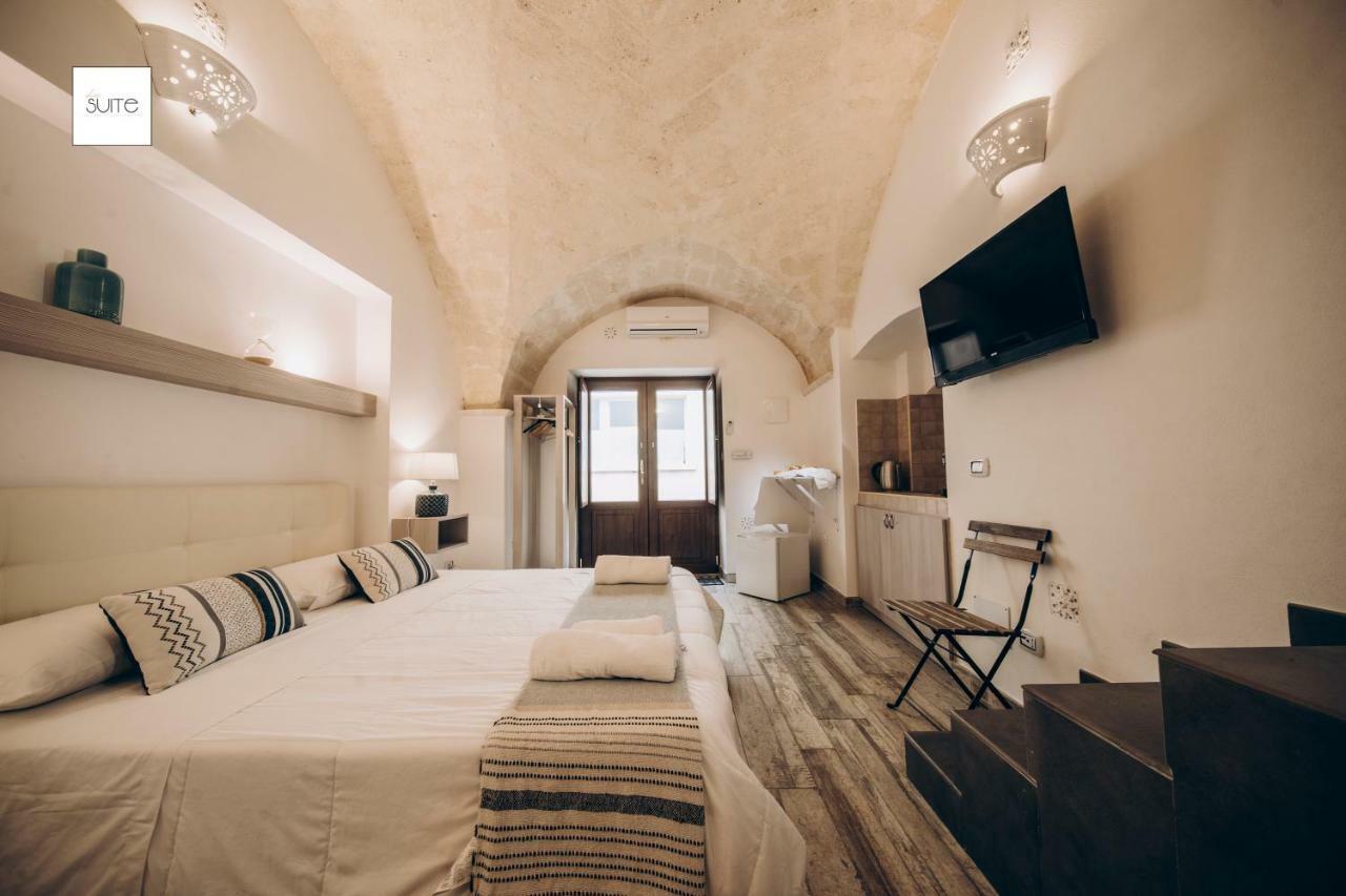 Le Suite Bed Pulsano Bagian luar foto